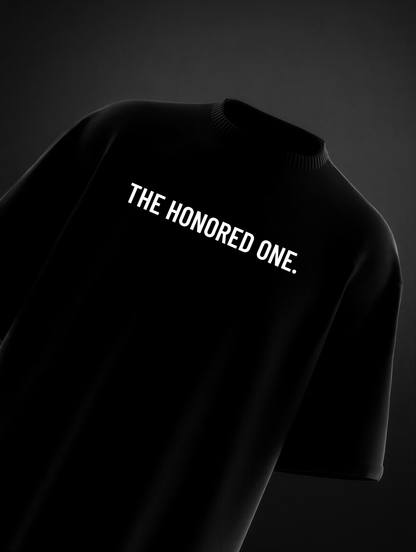 THE HONORED ONE OVERSIZED TEE