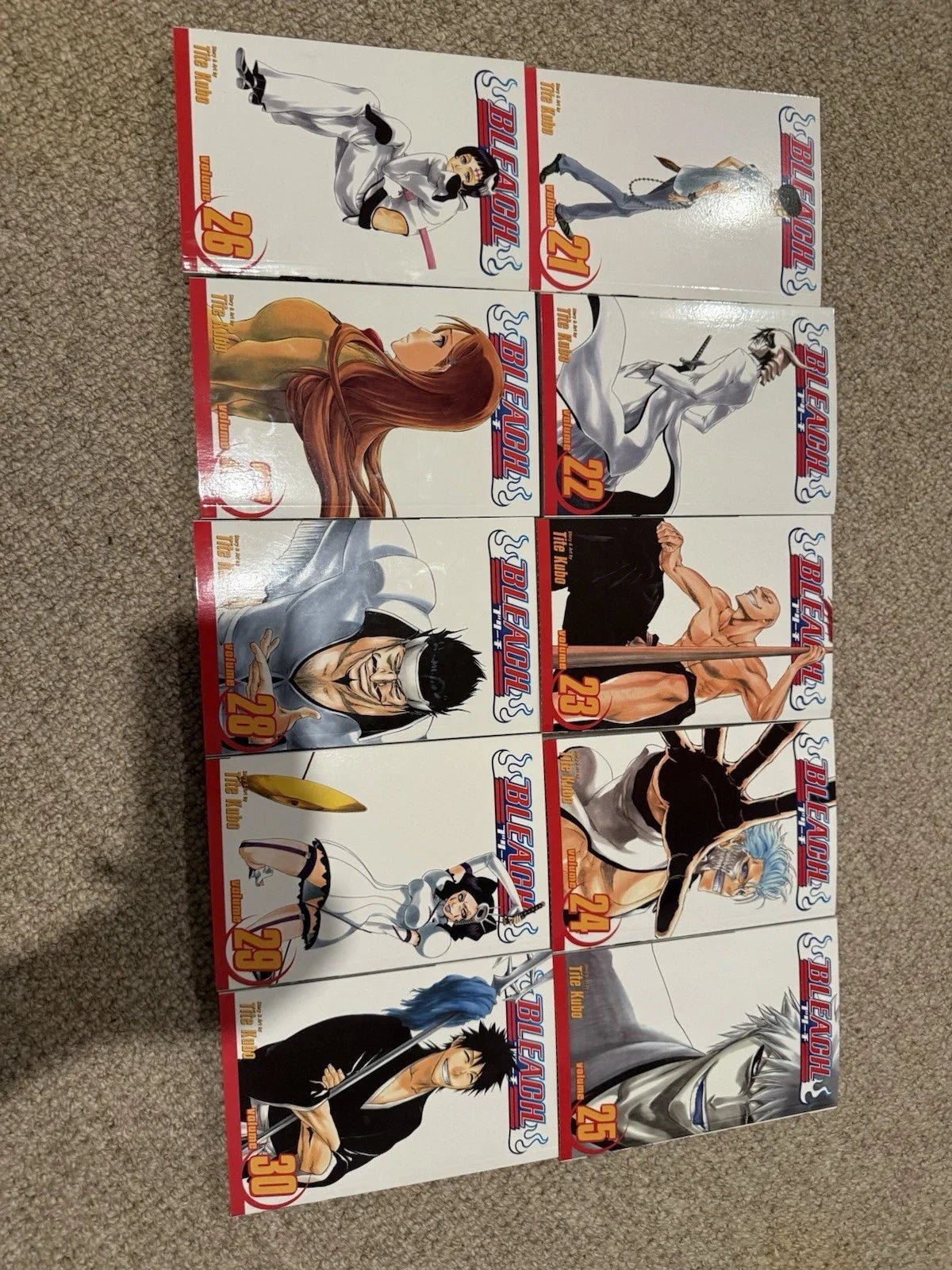 Bleach Manga by Tite Kubo Volumes 1-74 - Full/Loose Set Story in English from Viz Media 🎁 Freebie: A free Manga Wall Poster - TAKURAI